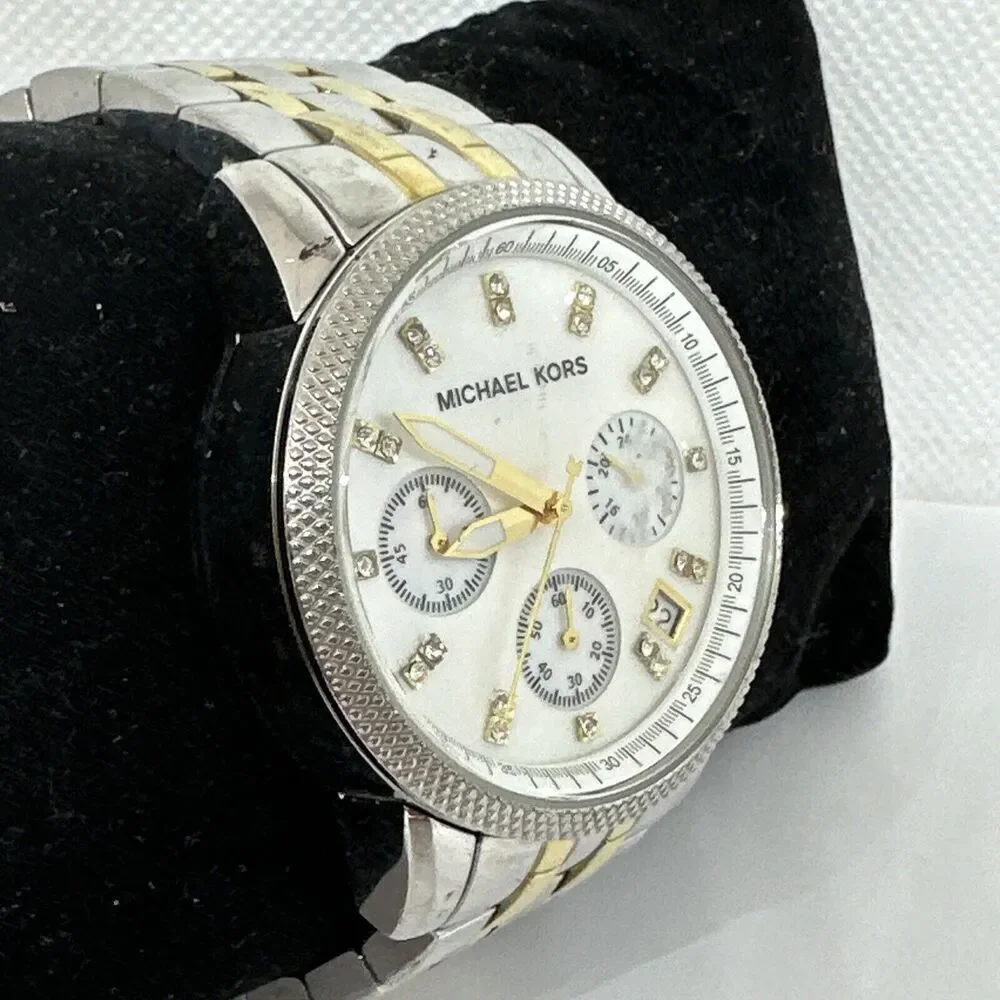 Michael Kors Ritz MK5057 Women's Silver Stainless Steel Analog Dial Watch NUL58